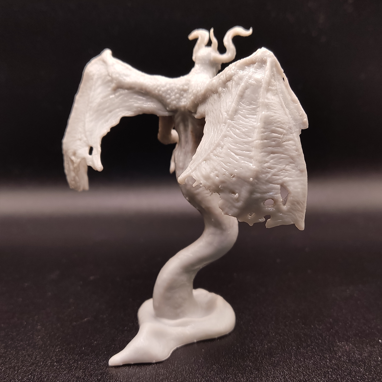 shadow_demon_gris_03